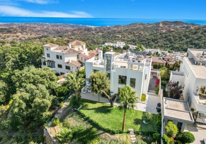 Villa for short term rental, La Mairena, in the hills above Marbella 80