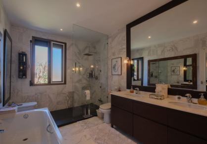 Apartment - First Floor, La Mairena Costa del Sol Málaga R5146630 50