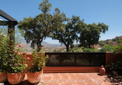 Apartment - First Floor, La Mairena Costa del Sol Málaga R5146630 51
