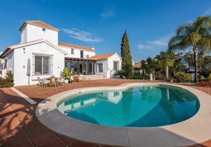 South facing villa with panoramic sea views for sale, La Mairena, Marbellla 104