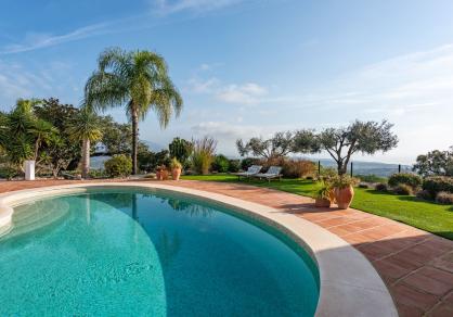 South facing villa with panoramic sea views for sale, La Mairena, Marbellla 111