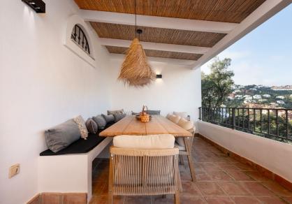 South facing villa with panoramic sea views for sale, La Mairena, Marbellla 119