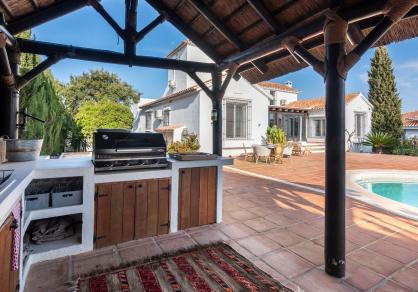 South facing villa with panoramic sea views for sale, La Mairena, Marbellla 139