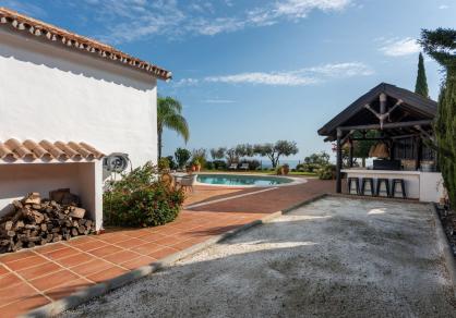 South facing villa with panoramic sea views for sale, La Mairena, Marbellla 143