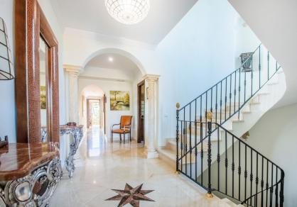 Villa - Individuelle, La Mairena Costa del Sol Málaga R4723663 100