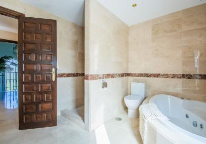 Villa - Individuelle, La Mairena Costa del Sol Málaga R4723663 82