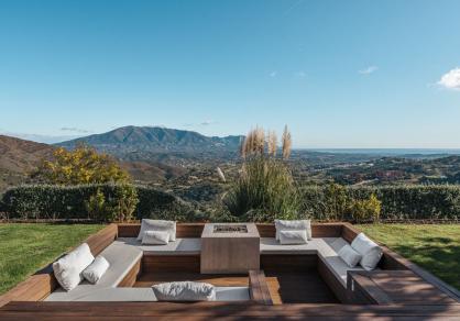 Modern Villa great sea views, La Mairena, Marbella  R5002135 70