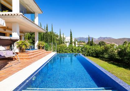 Villa - Detached, La Mairena Costa del Sol Málaga R5292667 52