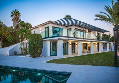 Villa for sale Rocio de Nagueles, Marbella, sea views R4226920 70
