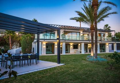 Villa for sale Rocio de Nagueles, Marbella, sea views R4226920 73